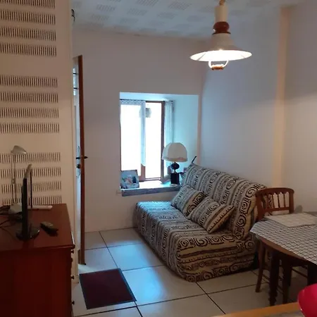 Holiday home Petit Des Augustins Monflanquin