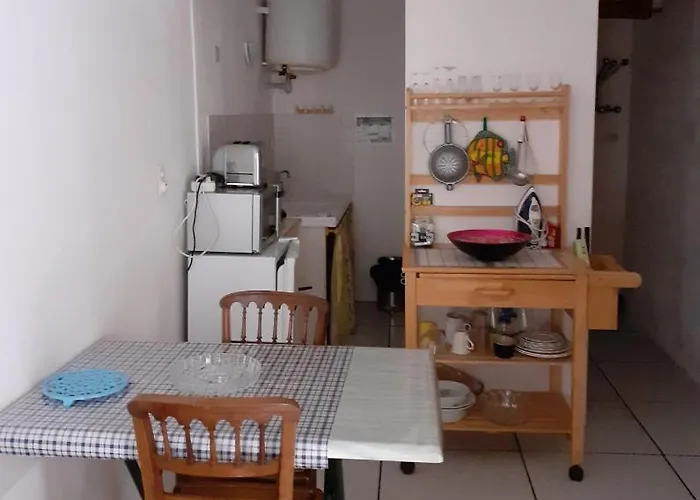 Petit Gite Des Augustins 3* Monflanquin